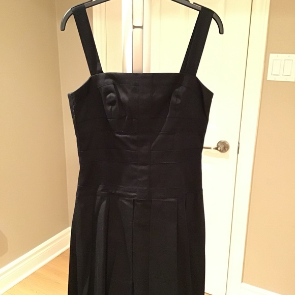 Little black dress - Picture 1 of 2